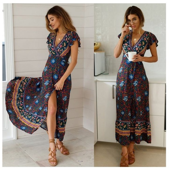 ChicksDesire Dresses & Skirts - 2021 Host Pick - Boho V-neck Maxi Printed Dress